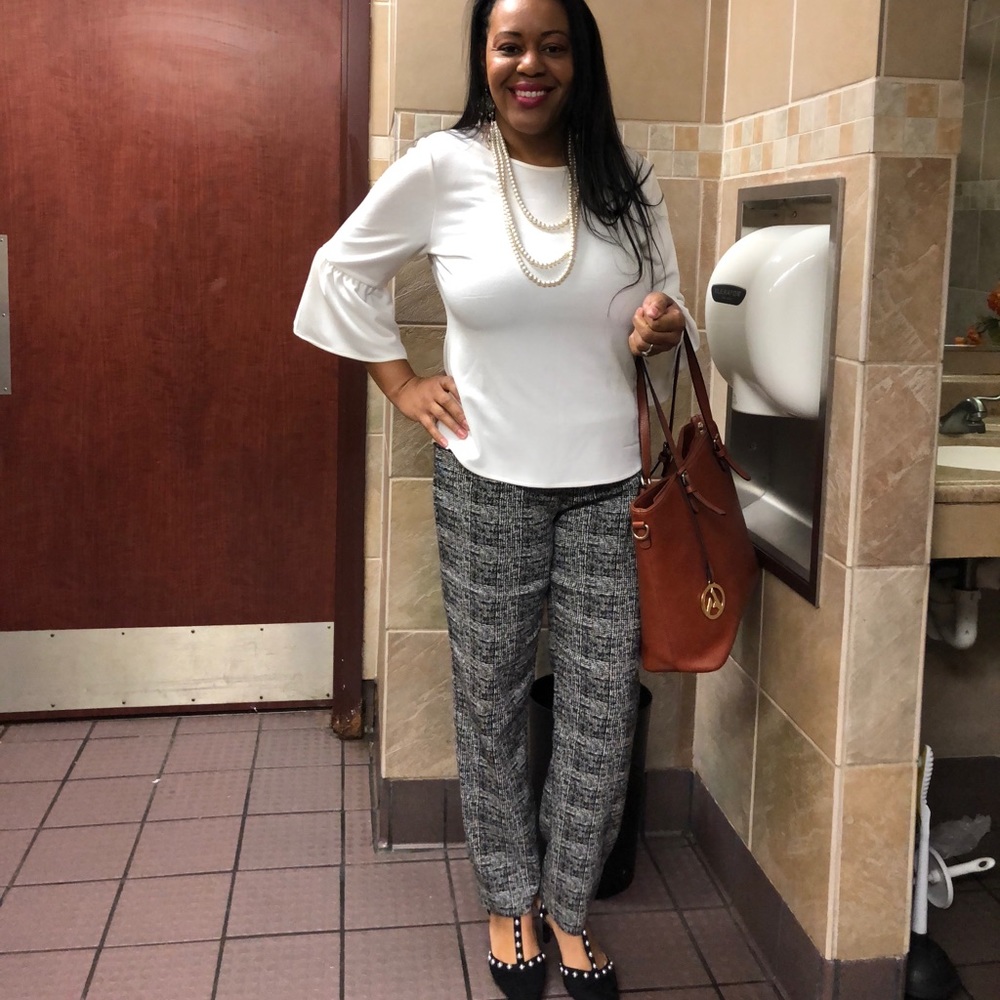 Brown tote NEW you should follow my FB